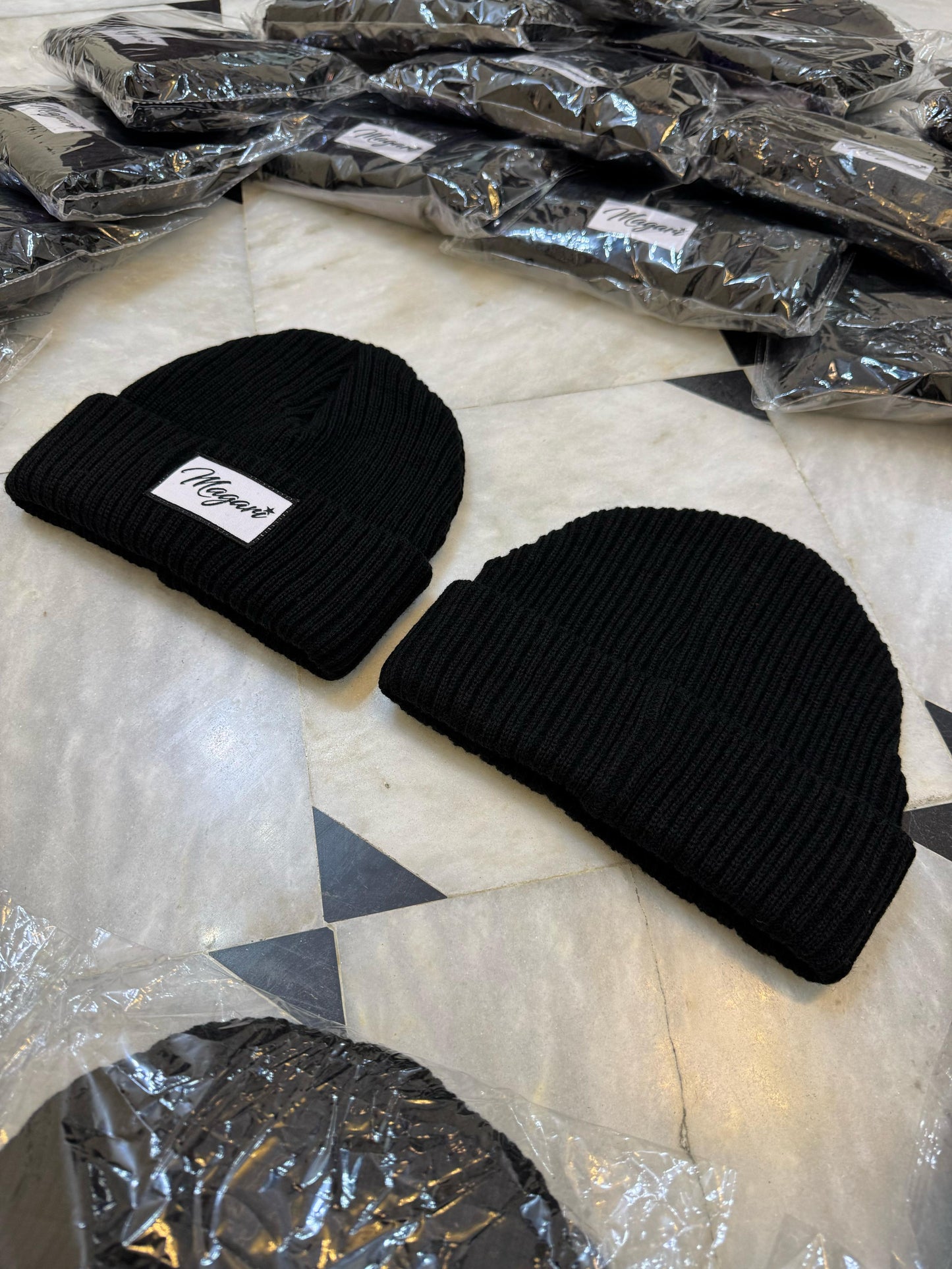 Magari I Bone Beanies I