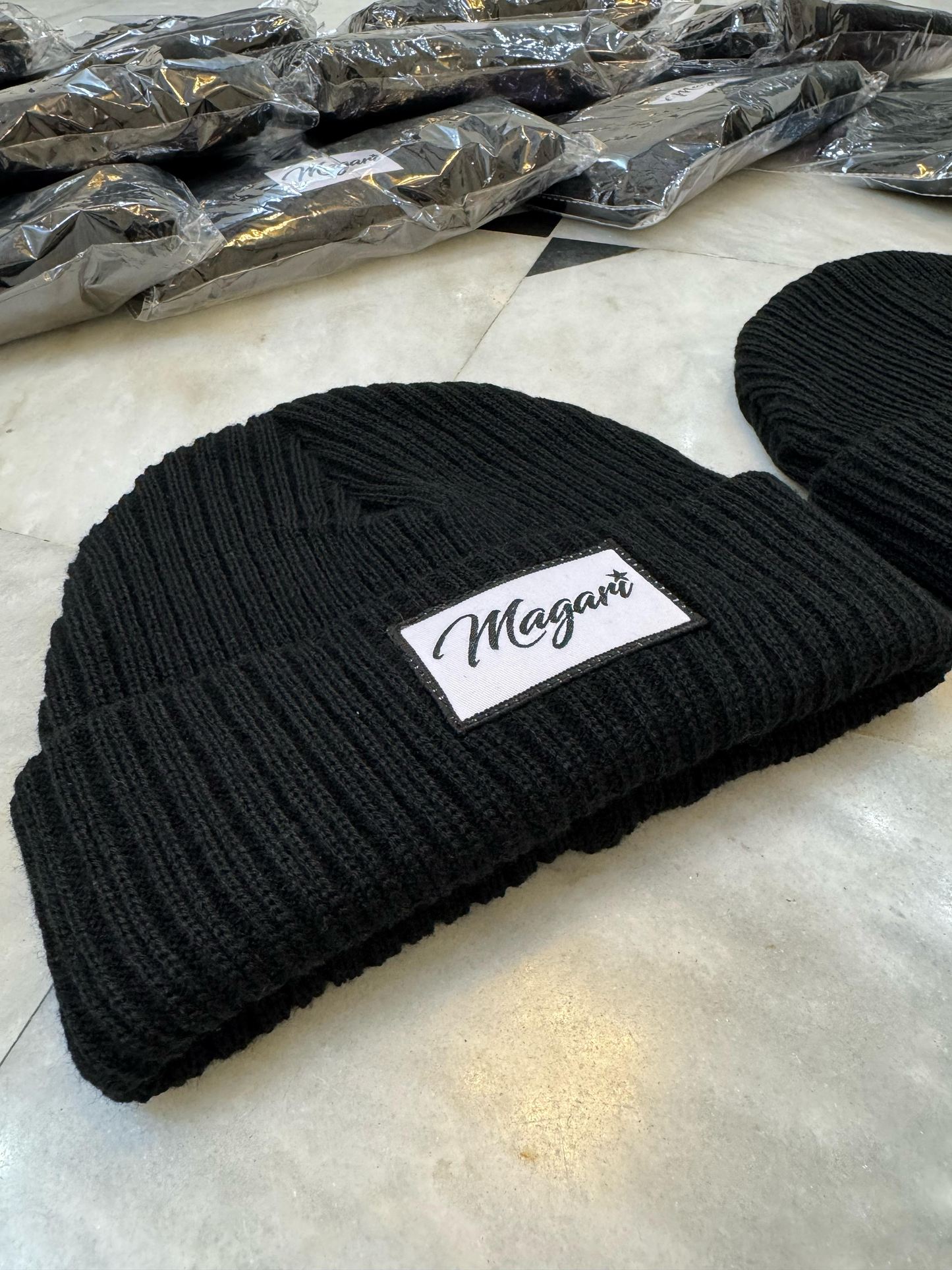Magari I Bone Beanies I